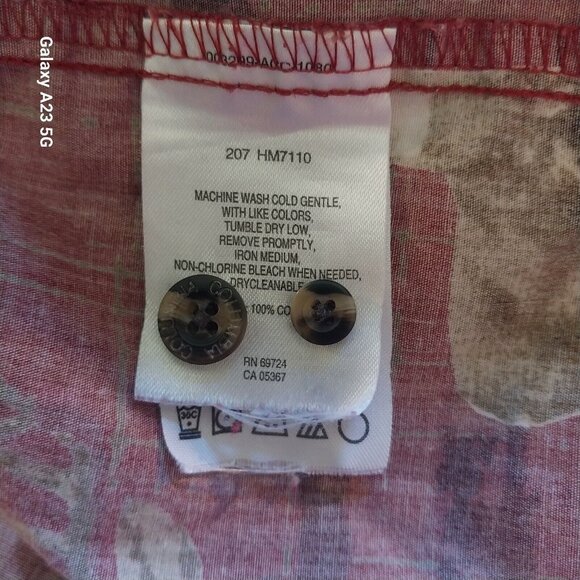 Red Shirt With Deer Print 100% Cotton - Picture 4 of 7